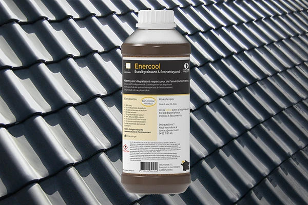 Nettoyant biodégradable pour toitures